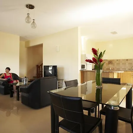 Jet Villa Flic en Flac Exterior photo